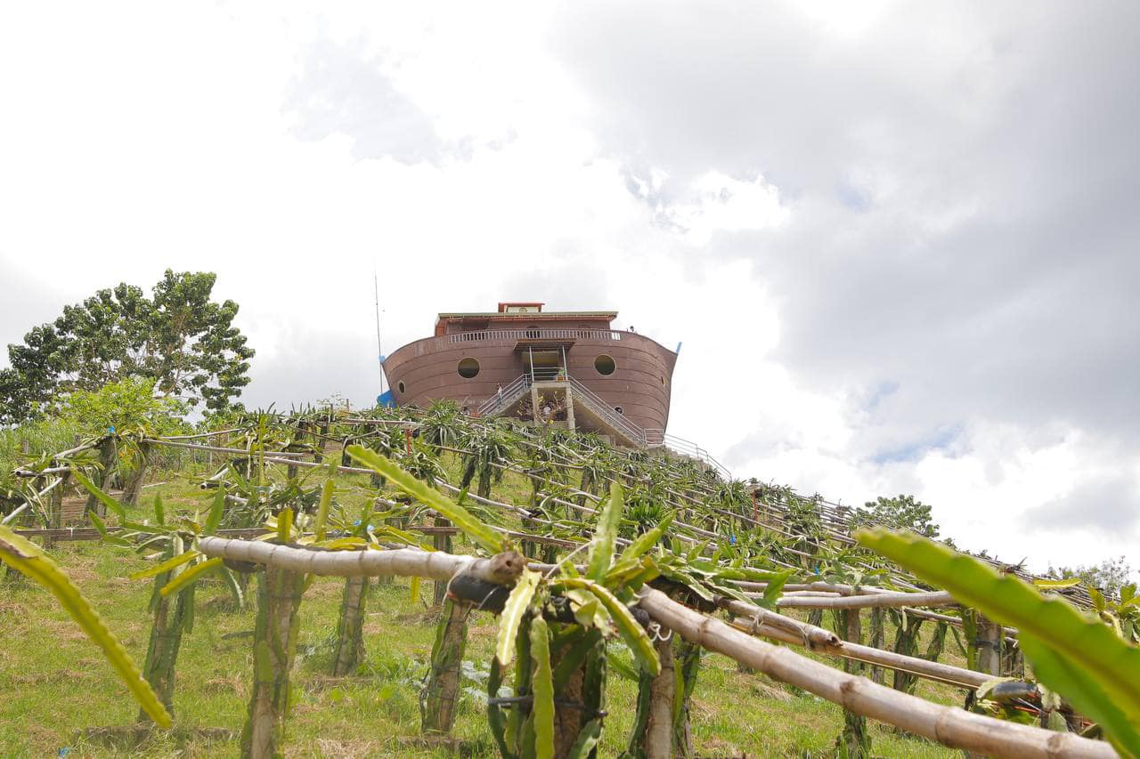 Witness A Replica Of Noahs Ark At Hilltop Ark In Maasin City Southern