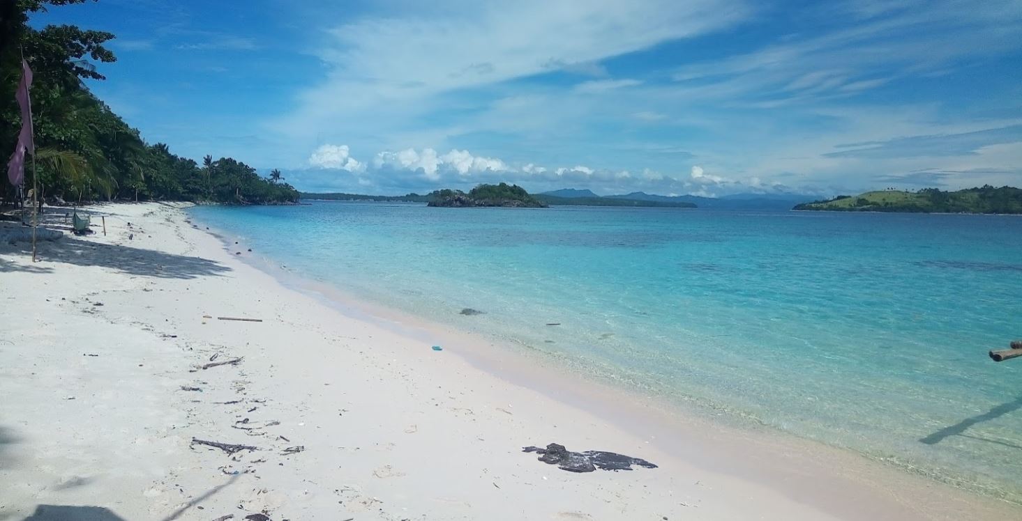 LOOK: Pink Beach of Sila Island in Northern Samar