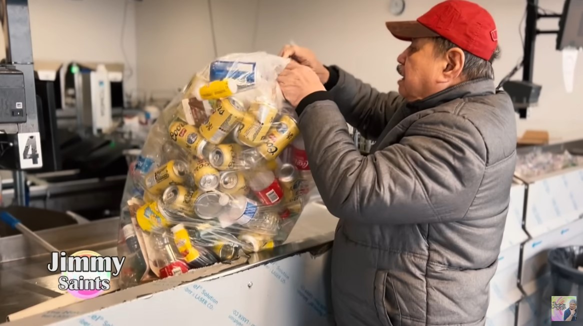 Jimmy Santos earns money in Canada just by selling recyclables